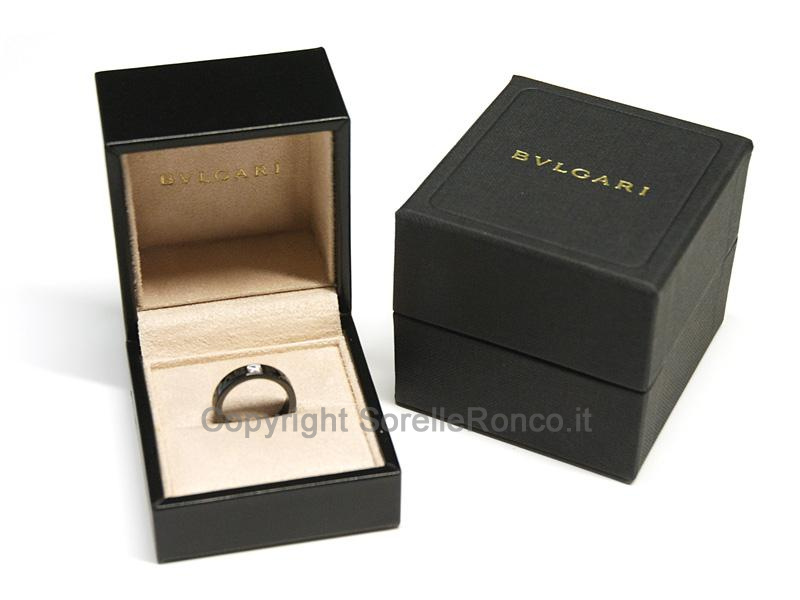 ANELLO BVLGARI CERAMICA NERA E DIAMANTE