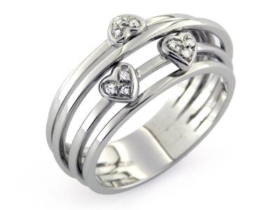 Anello Cuore in Oro Bianco con Diamanti