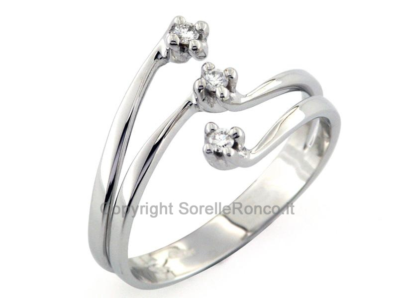 ANELLO TRILOGY CON DIAMANTI CT. 0.06