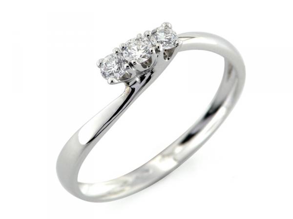CF00707 - Trilogy Anello con Diamanti ct. 0.29