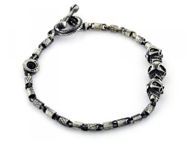 BA124E - Bracciale Zulian in Argento con Teschi