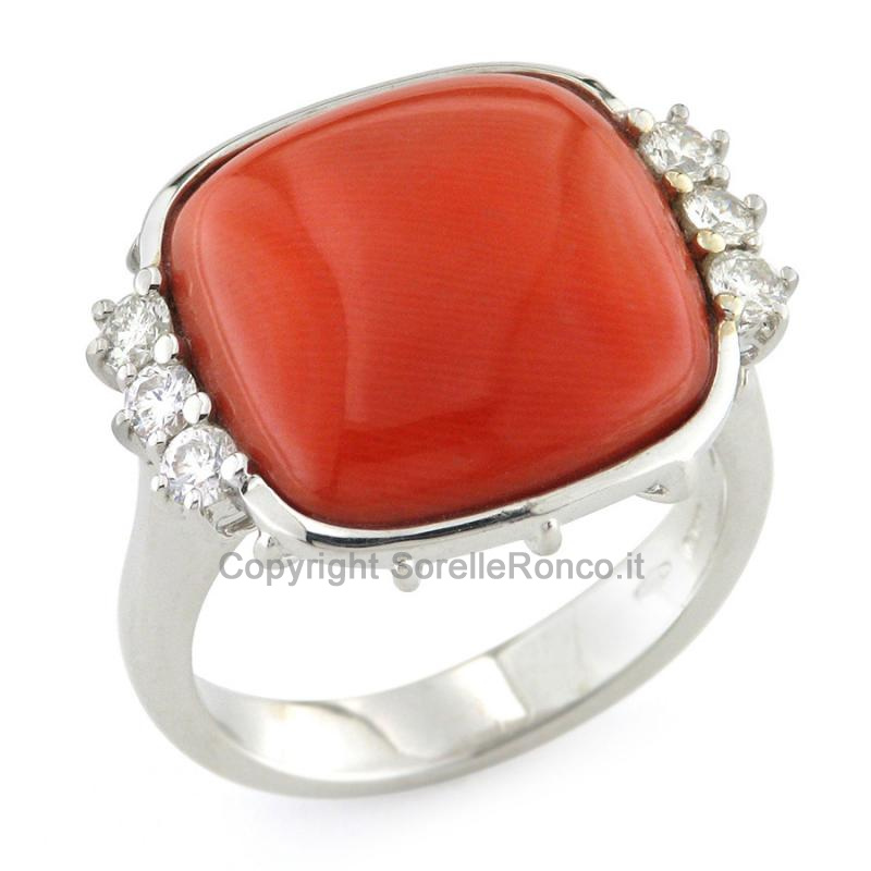 ANELLO IN ORO BIANCO DIAMANTI E CORALLO ROSSO