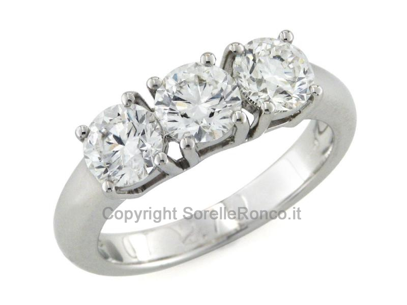 ANELLO TRILOGY CON DIAMANTI 2.10 CT