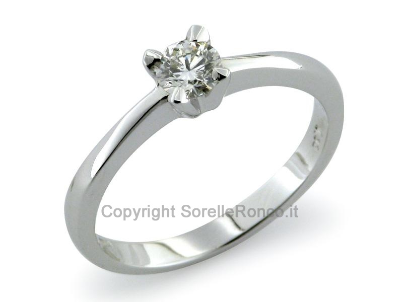 ANELLO SOLITARIO ORO E DIAMANTE CT. 0.32