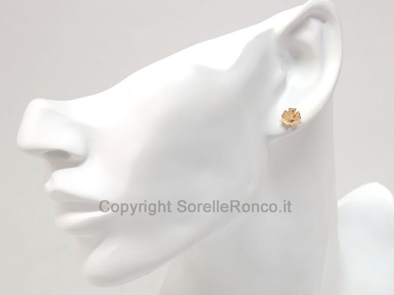 ORECCHINI A FIORE CON DIAMANTI