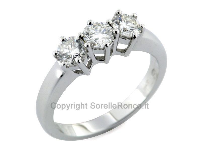 ANELLO TRILOGY CON DIAMANTI CT. 1.11