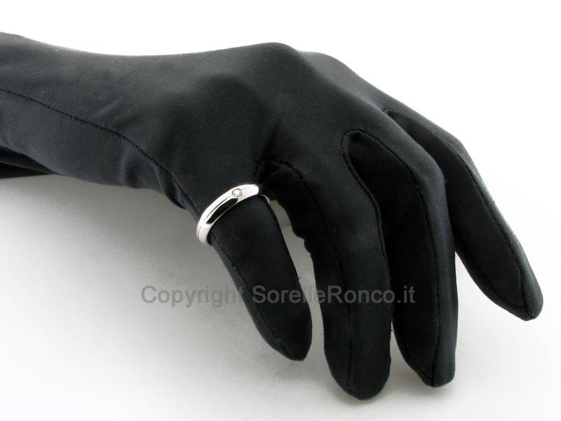 FEDE MATRIMONIALE CON DIAMANTE CT. 0.05
