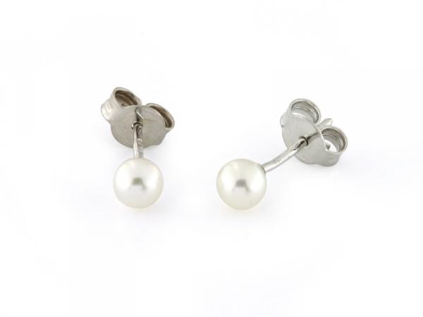 CF00506 - Orecchini Oro Bianco 18Kt e Perle Akoya 4-4.5 mm