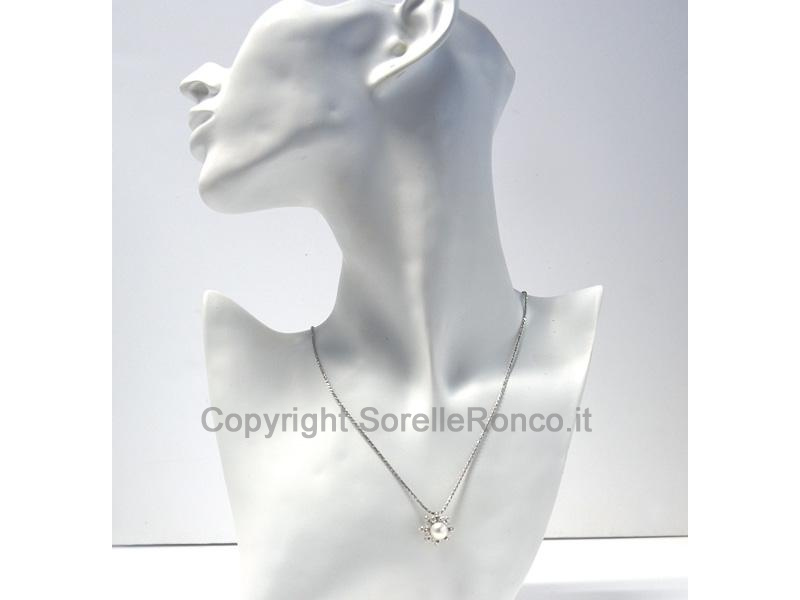 COLLANA IN ORO CON PERLA E DIAMANTI