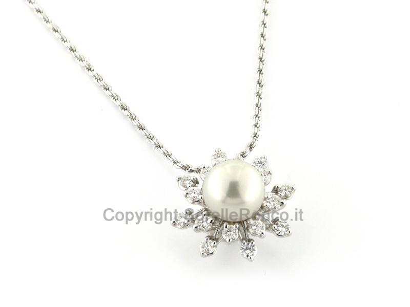 COLLANA IN ORO CON PERLA E DIAMANTI