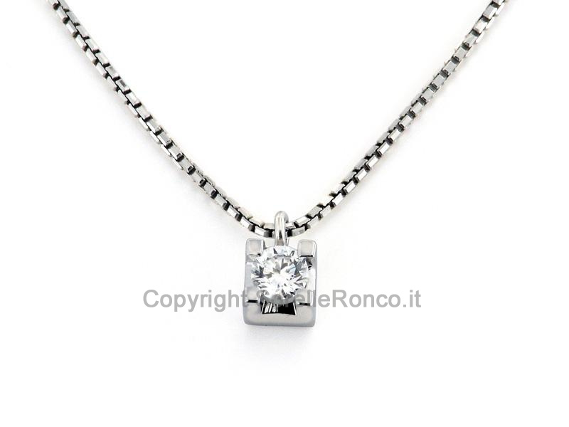 PUNTOLUCE IN ORO CON DIAMANTE CT. 0.14