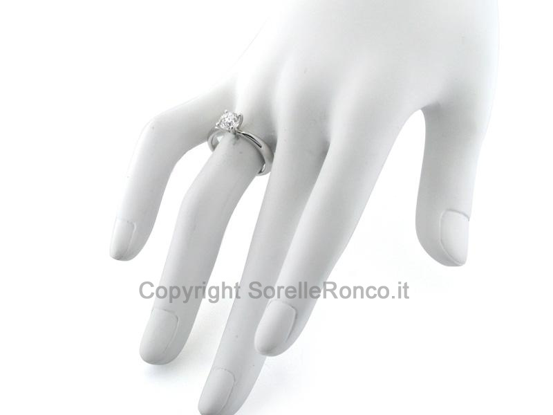 ANELLO SOLITARIO CON DIAMANTE DA 1.17 CT
