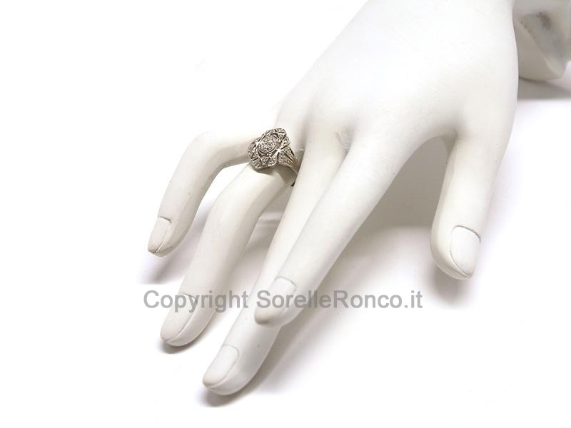 ANELLO RETRO ORO CON DIAMANTI CT. 0.17