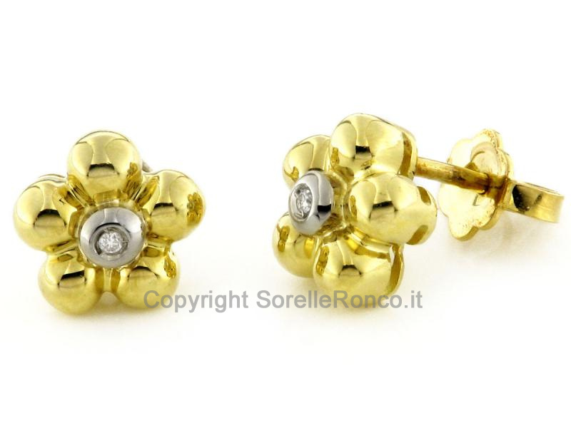 ORECCHINI A FIORE IN ORO CON DIAMANTI