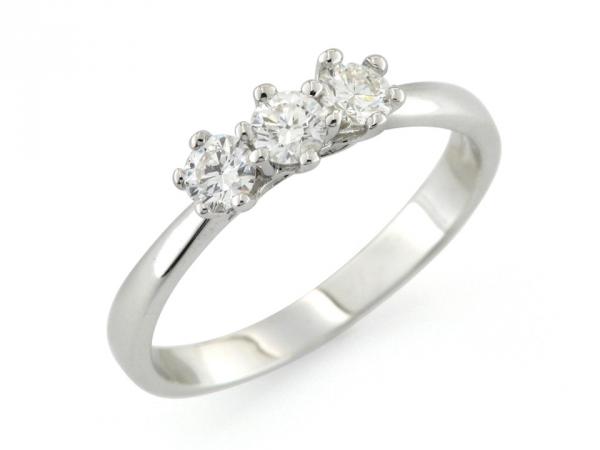CF00885 - Anello Trilogy in Oro Diamanti 0.37 Ct