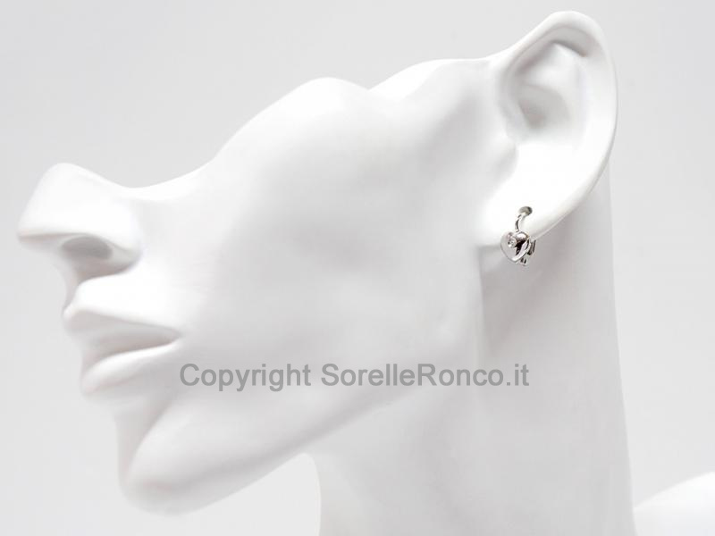 ORECCHINI CUORE CON DIAMANTI 0.04 CT