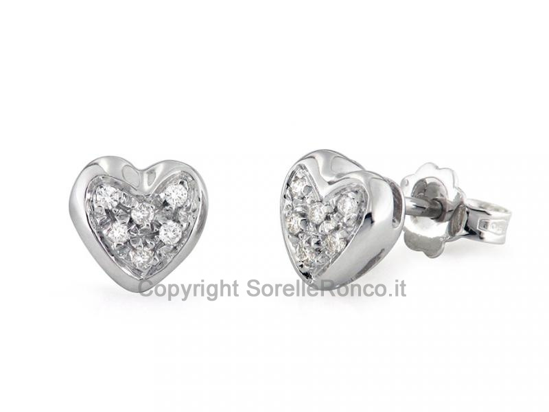 ORECCHINI CUORE CON DIAMANTI PAVÉ