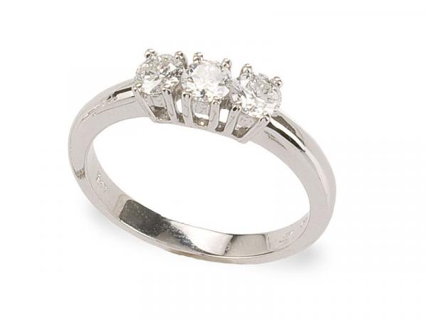 CF00977 - Anello Trilogy con Diamanti ct. 0.32