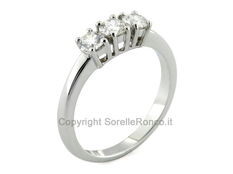 ANELLO TRILOGY ORO E DIAMANTI 0.79CT