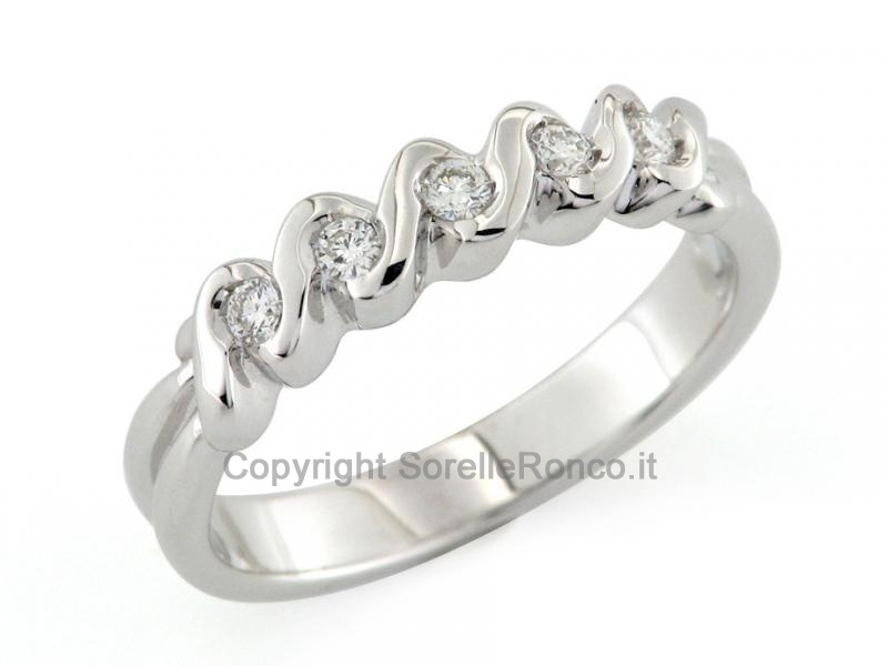 ANELLO RIVIERA ONDULATO DIAMANTI CT 0.15