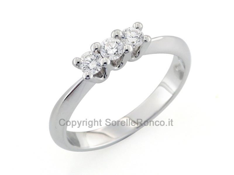 TRILOGY ANELLO IN ORO DIAMANTI CT. 0.31