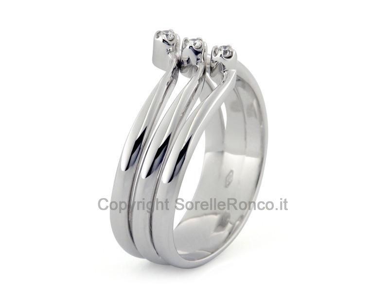 ANELLO TRILOGY CON DIAMANTI CT. 0.07