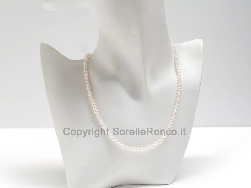 COLLANA FILO DI PERLE AKOYA DA 5-5.5 MM