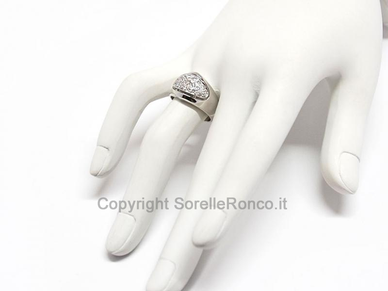 ANELLO IN ORO CON DIAMANTI PAVÉ