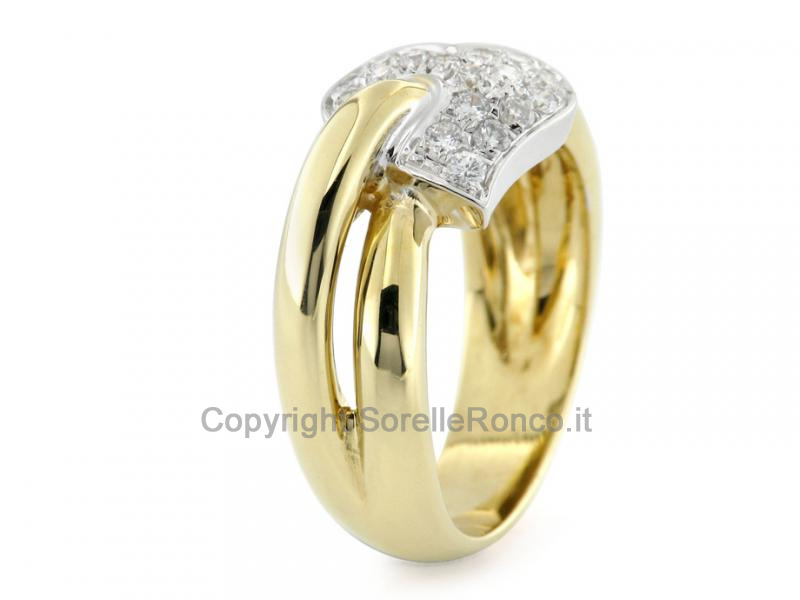 ANELLO A CUORE CON DIAMANTI CT. 0.33