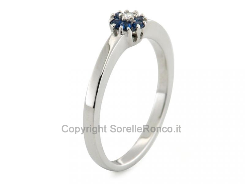 ANELLO DIAMANTE CENTRALE E ZAFFIRI BLU