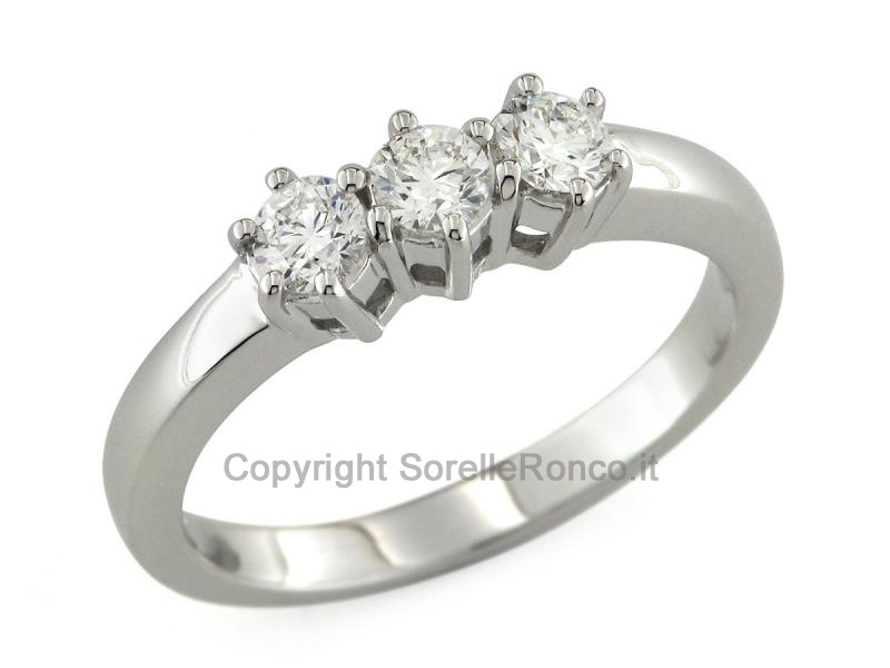 ANELLO TRILOGY CON DIAMANTI DA 0.54 CT