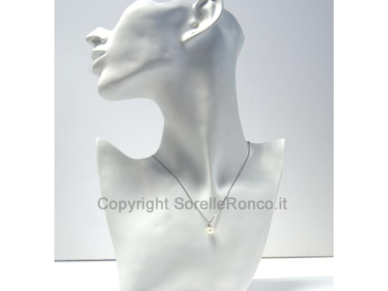 COLLANA IN ORO CON PERLA 7MM E DIAMANTE