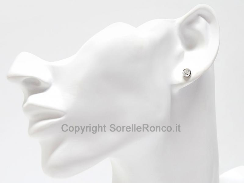 ORECCHINI PUNTOLUCE CON DIAMANTE 0.60 CT