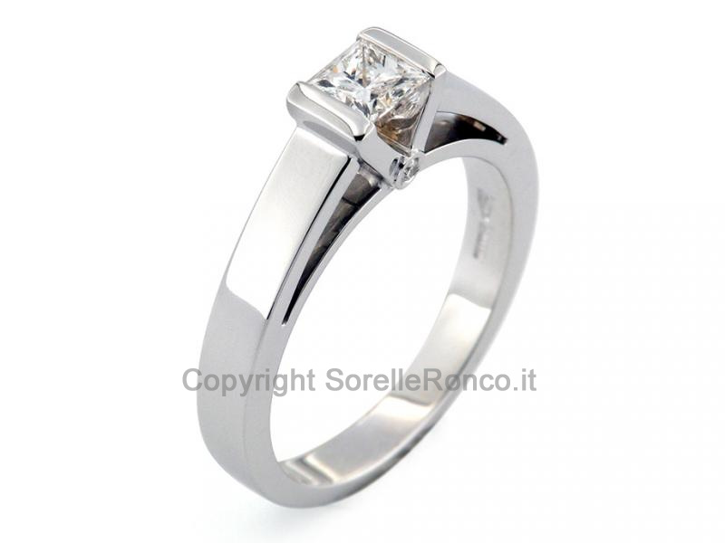 ANELLO CON DIAMANTE SOLITARIO 0.41 CT