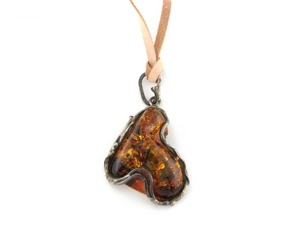 CF01380 - Collana con Pendente Ambra Cognac