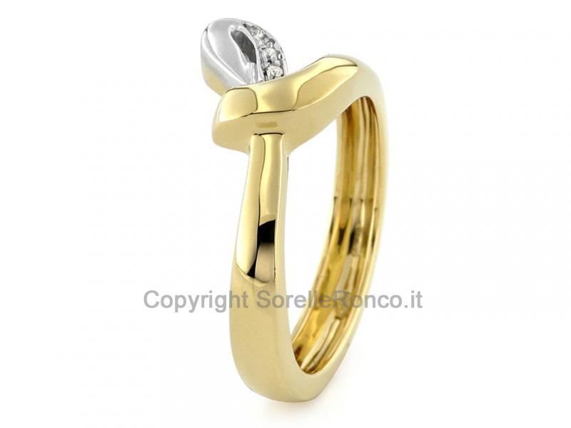 ANELLO A FASCIA CON DIAMANTI 0.04 CT