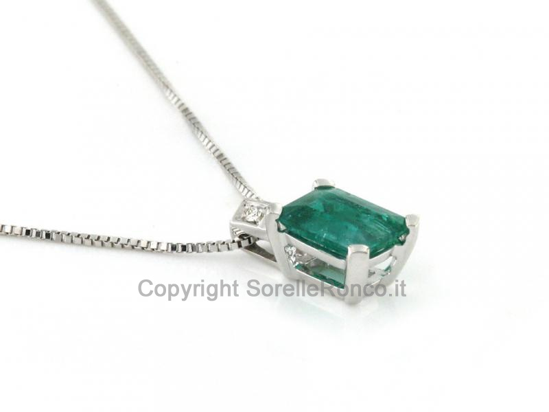 COLLANA CON SMERALDO E DIAMANTI