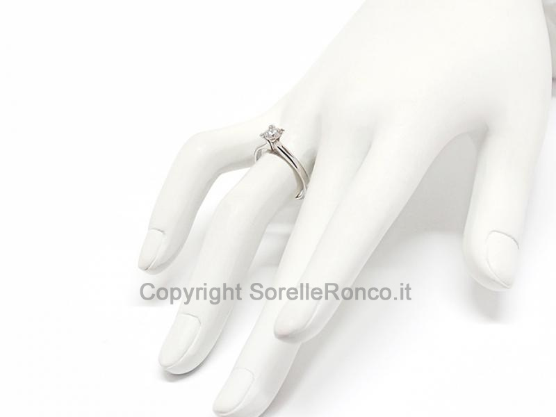 SOLITARIO ORO E DIAMANTE DA 0.50 CT
