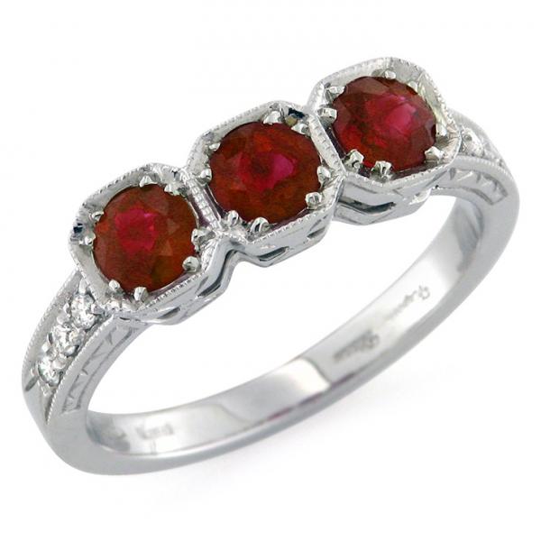 CF01573 - Anello Trilogy Diamanti e Rubino 1.21