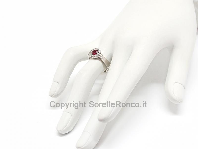 ANELLO IN ORO BIANCO DIAMANTI E RUBINO