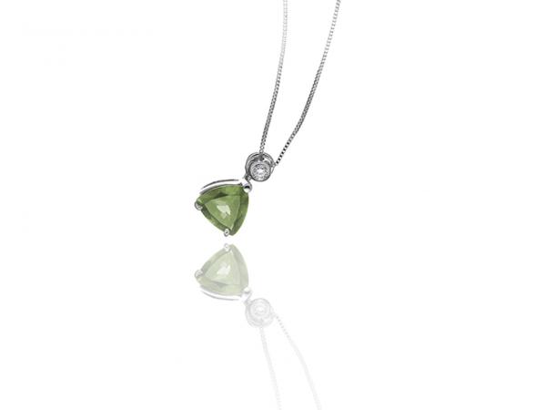 CF01616 - Girocollo Punto Luce e Peridoto