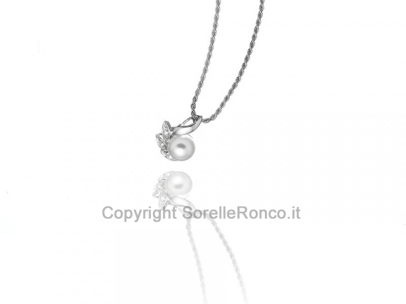 COLLANA IN ORO E PERLA Ø 7 MM