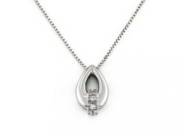 CF01648 - Collana con Pendente Goccia e Diamanti