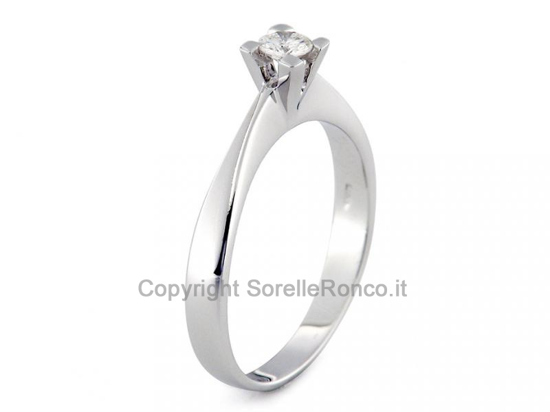 ANELLO SOLITARIO CON DIAMANTE DA 0.14 CT