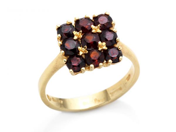 CF01682 - Anello Moderno con Granati Rossi