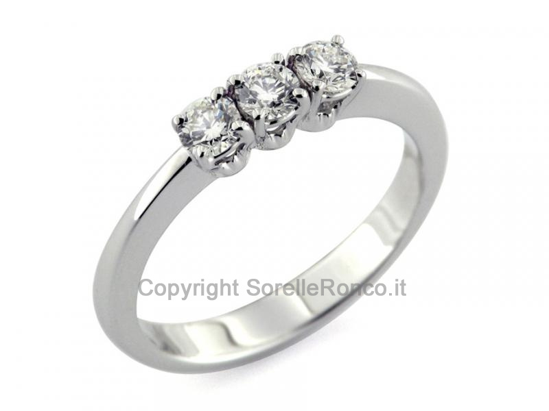 ANELLO TRILOGY ORO E DIAMANTI 0.40 CT