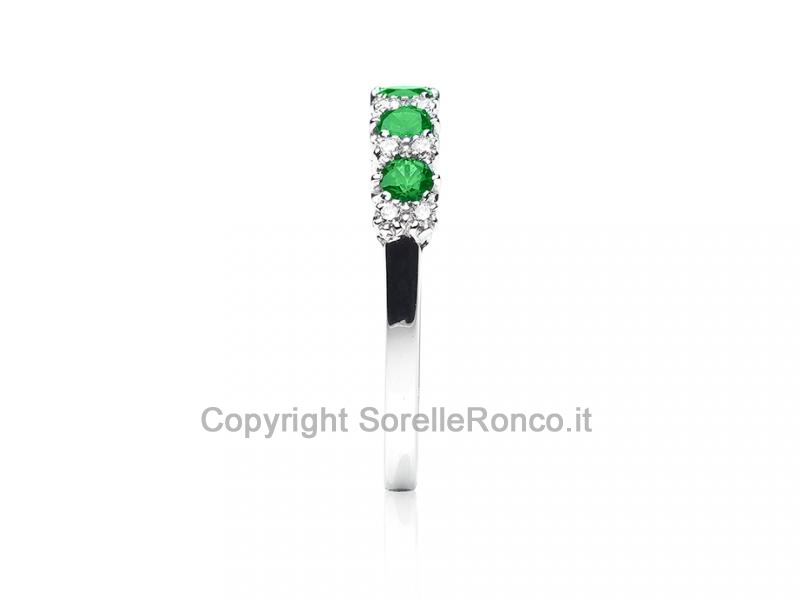 ANELLO CON DIAMANTI E SMERALDO 0.45 CT