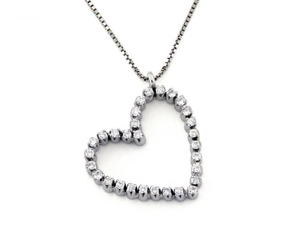CF01871 - Collana Pendente Cuore e Diamanti 0.24Ct