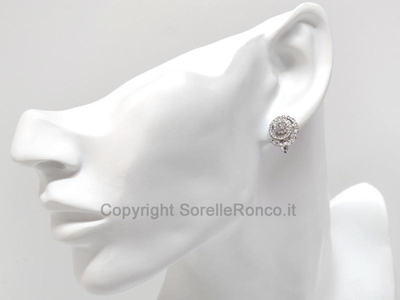 ORECCHINI A LOBO ORO BIANCO E DIAMANTI