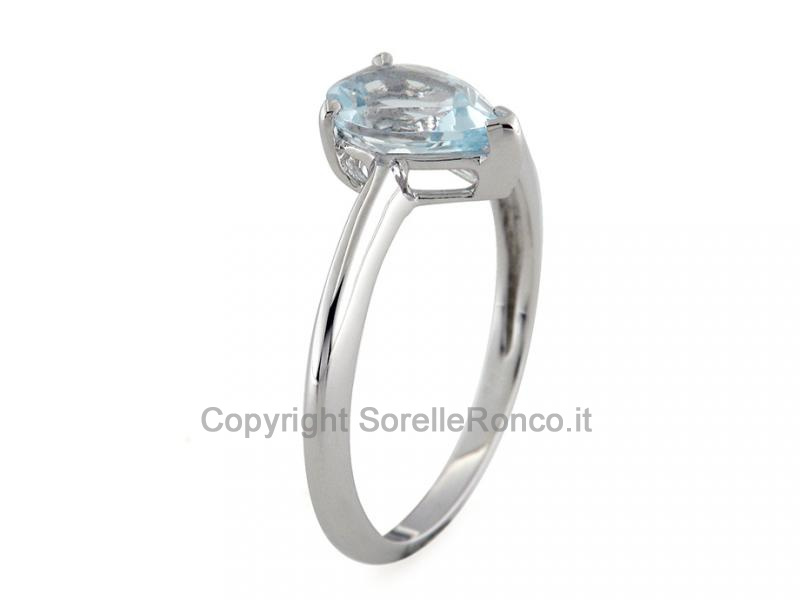 ANELLO IN ORO CON ACQUAMARINA 6X8
